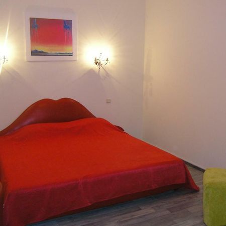 Art Villa On Sumskaya Street Kharkiv Eksteriør bilde