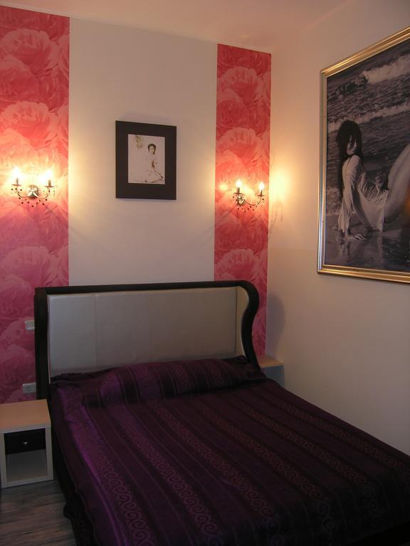 Art Villa On Sumskaya Street Kharkiv Eksteriør bilde